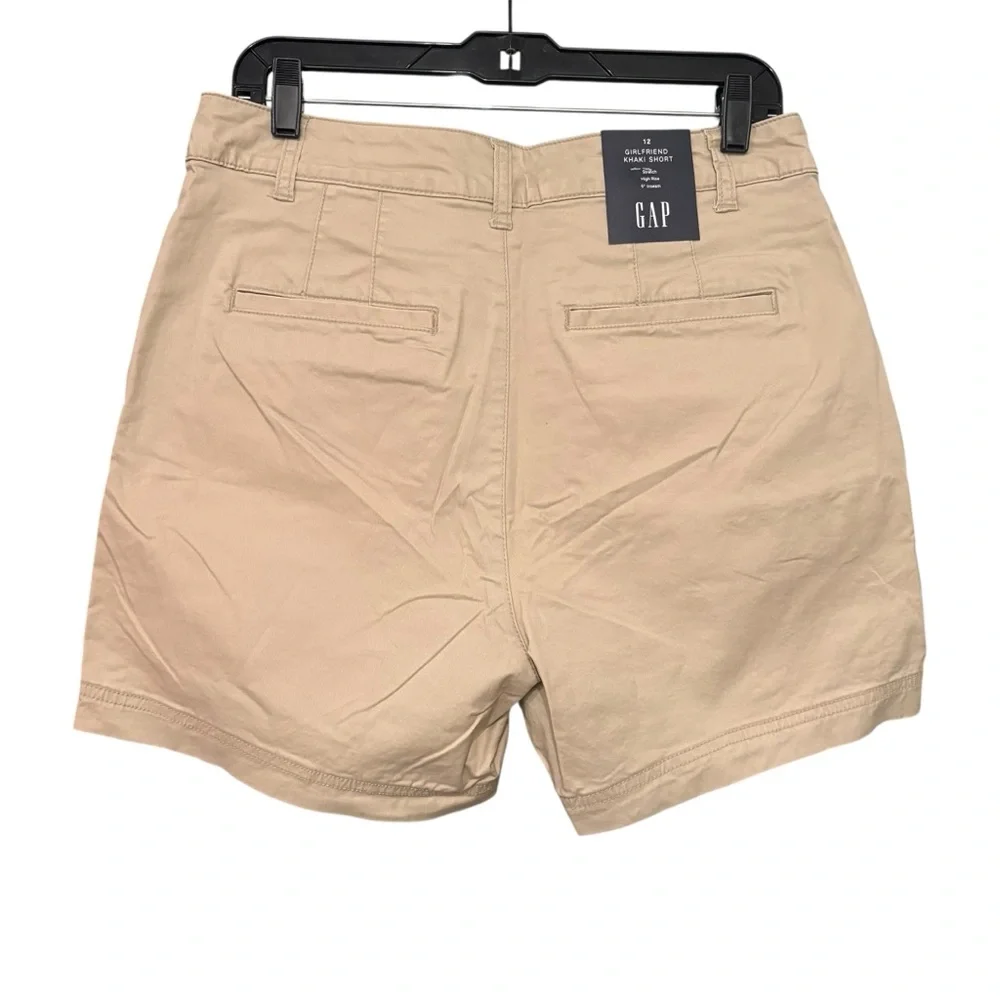 NWT, GAP Girlfriend Khaki Shorts High Rise 5" Inseam, Sz 12 - Picture 4 of 14